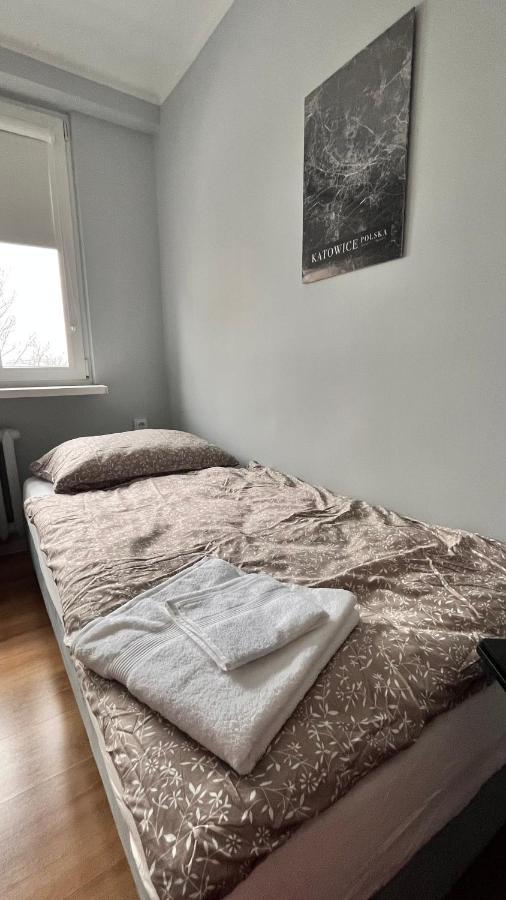 Apartament Z Widokiem Na Spodek Kattowitz Exterior foto